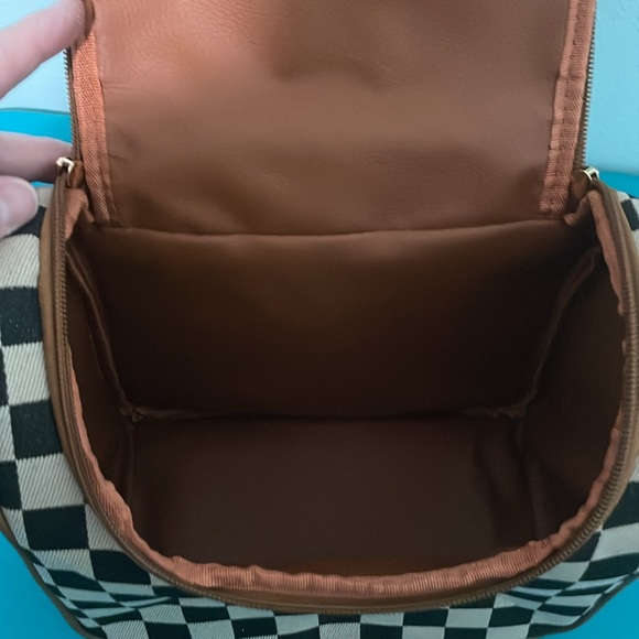 Zipper Checkered bag NWOT - Picture 6 of 8